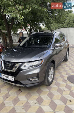 Внедорожник / Кроссовер Nissan Rogue 2019 в 