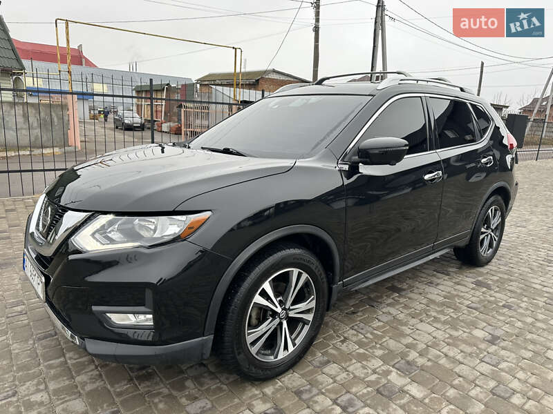 Позашляховик / Кросовер Nissan Rogue 2018 в Білій Церкві