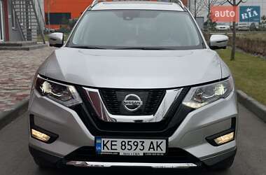 Позашляховик / Кросовер Nissan Rogue 2017 в Дніпрі