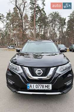 Внедорожник / Кроссовер Nissan Rogue 2019 в Буче