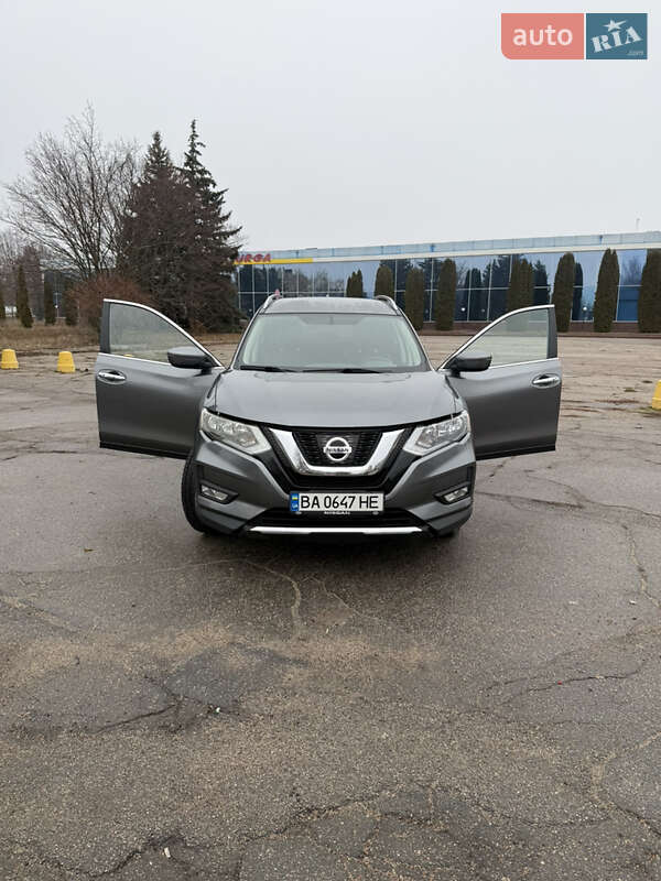 Позашляховик / Кросовер Nissan Rogue 2018 в Кропивницькому