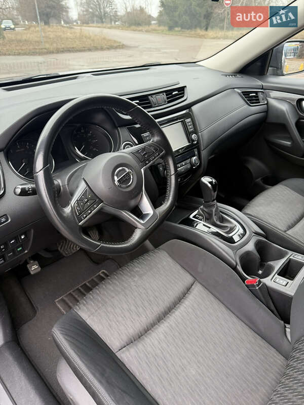 Позашляховик / Кросовер Nissan Rogue 2018 в Кропивницькому