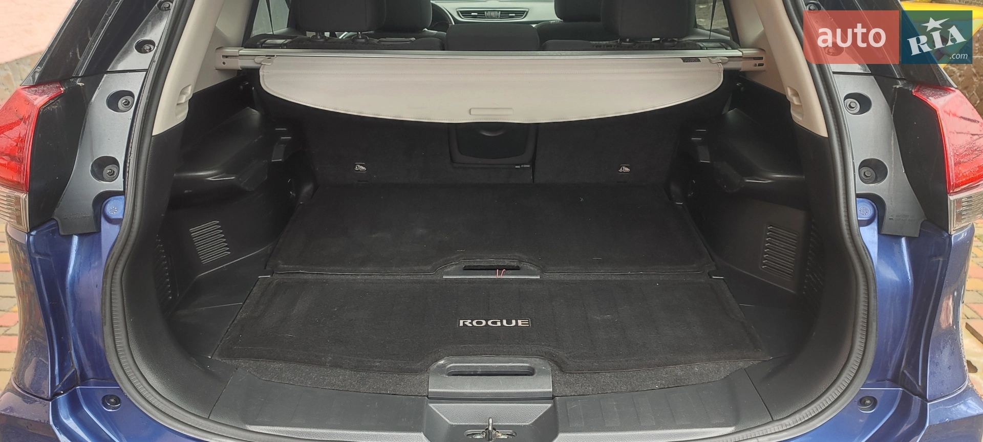 2018 Nissan Rogue - мініатюра 16