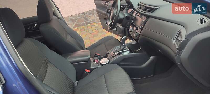 Позашляховик / Кросовер Nissan Rogue 2018 в Мукачевому