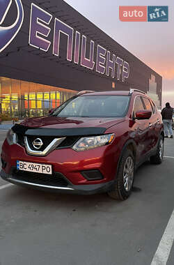 Позашляховик / Кросовер Nissan Rogue 2016 в Львові