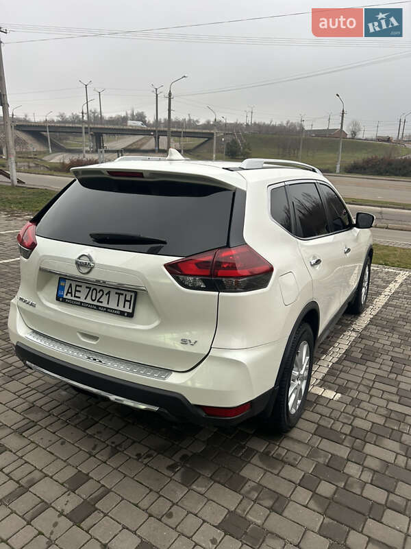 Позашляховик / Кросовер Nissan Rogue 2018 в Кривому Розі