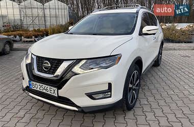 Внедорожник / Кроссовер Nissan Rogue 2018 в Тернополе