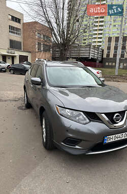 Позашляховик / Кросовер Nissan Rogue 2016 в Києві