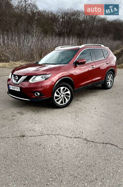 Внедорожник / Кроссовер Nissan Rogue 2014 в Белой Церкви