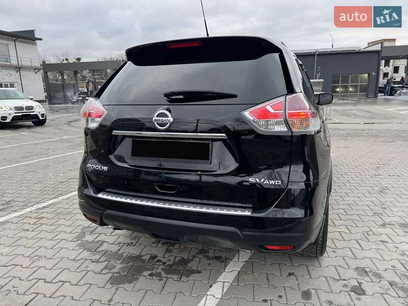 Внедорожник / Кроссовер Nissan Rogue 2015 в Полтаве