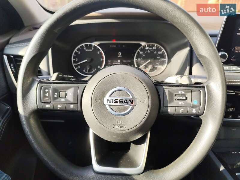 Позашляховик / Кросовер Nissan Rogue 2021 в Києві