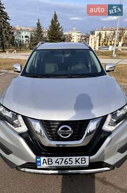 Позашляховик / Кросовер Nissan Rogue 2017 в Краматорську