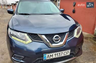 Позашляховик / Кросовер Nissan Rogue 2016 в Житомирі