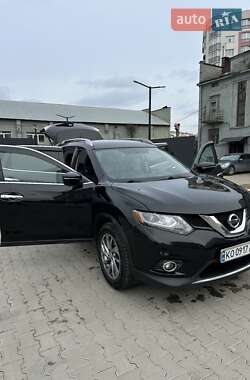 Позашляховик / Кросовер Nissan Rogue 2015 в 