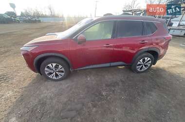 Внедорожник / Кроссовер Nissan Rogue 2022 в 