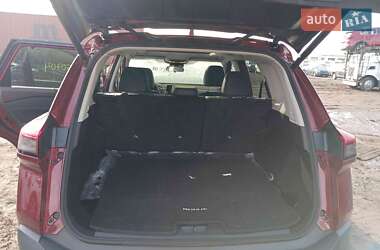 Внедорожник / Кроссовер Nissan Rogue 2022 в 
