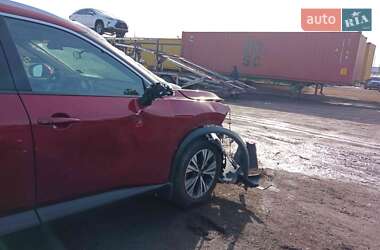 Внедорожник / Кроссовер Nissan Rogue 2022 в 