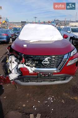 Внедорожник / Кроссовер Nissan Rogue 2022 в 