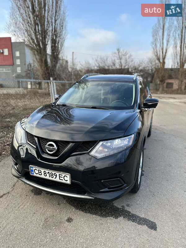 Внедорожник / Кроссовер Nissan Rogue 2015 в Чернигове