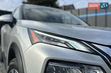 Внедорожник / Кроссовер Nissan Rogue 2020 в 