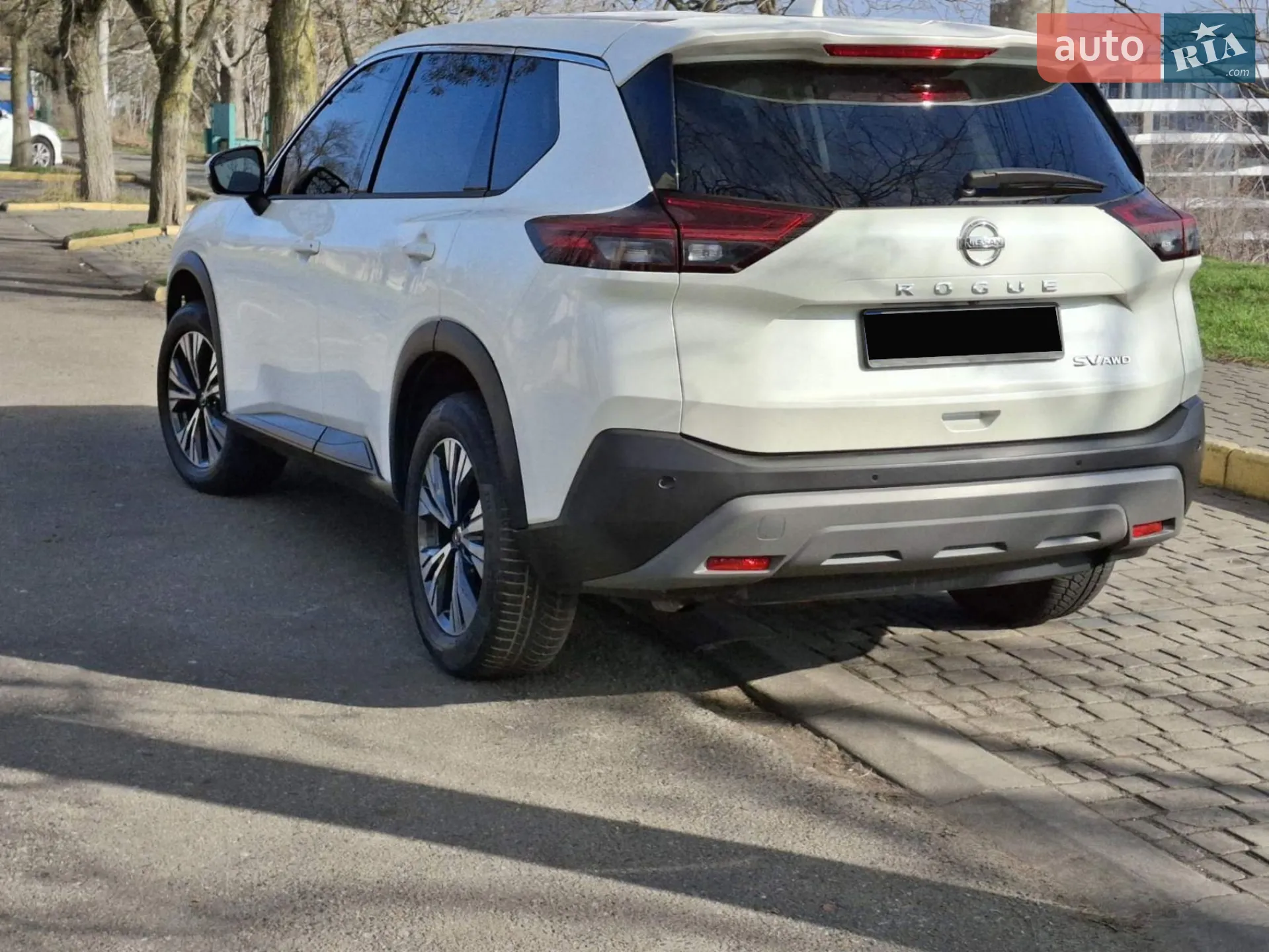 2021 Nissan Rogue - мініатюра 8