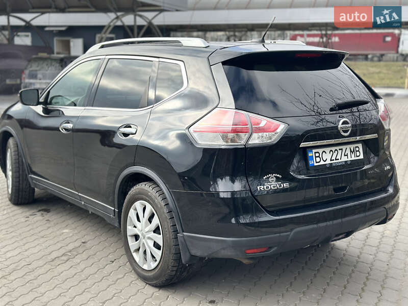 Внедорожник / Кроссовер Nissan Rogue 2016 в Львове