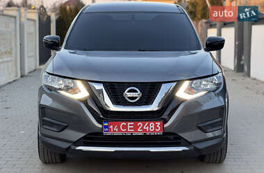 Внедорожник / Кроссовер Nissan Rogue 2017 в Львове