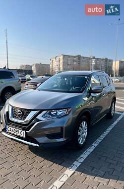 Позашляховик / Кросовер Nissan Rogue 2019 в Києві