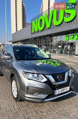Внедорожник / Кроссовер Nissan Rogue 2019 в 