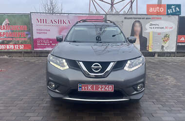 Позашляховик / Кросовер Nissan Rogue 2015 в Лубнах