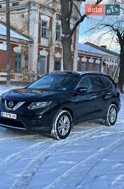 Внедорожник / Кроссовер Nissan Rogue 2015 в 