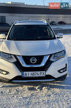 Внедорожник / Кроссовер Nissan Rogue 2018 в Киеве