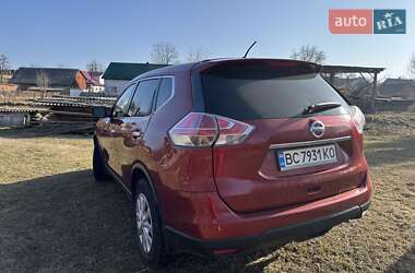 Позашляховик / Кросовер Nissan Rogue 2014 в 