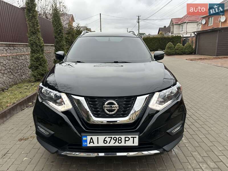 Позашляховик / Кросовер Nissan Rogue 2018 в Таращі