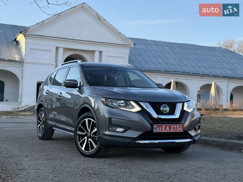 Позашляховик / Кросовер Nissan Rogue 2019 в 