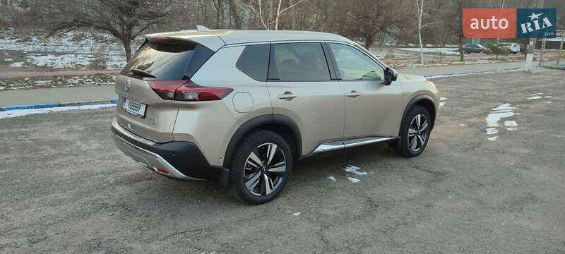 Внедорожник / Кроссовер Nissan Rogue 2023 в Черкассах