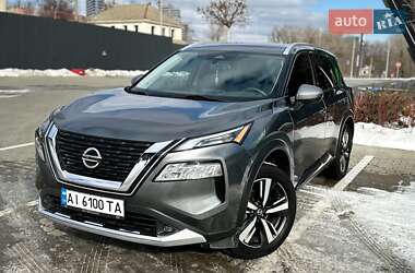 Внедорожник / Кроссовер Nissan Rogue 2021 в Киеве