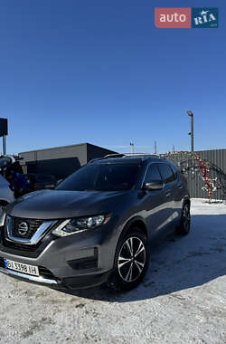 Внедорожник / Кроссовер Nissan Rogue 2019 в Полтаве