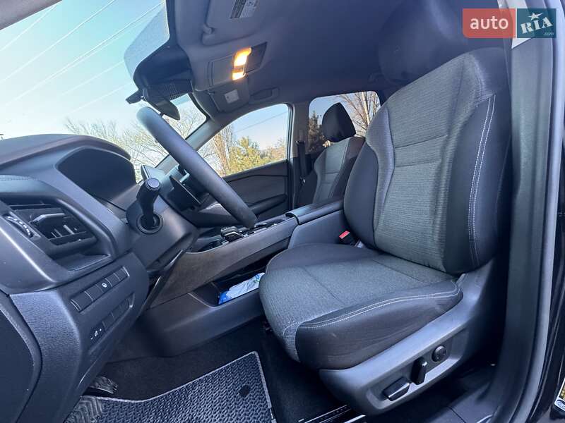 Внедорожник / Кроссовер Nissan Rogue 2020 в Одессе