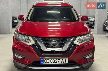 Внедорожник / Кроссовер Nissan Rogue 2017 в Каменском