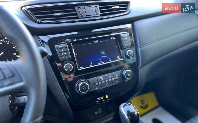 Внедорожник / Кроссовер Nissan Rogue 2020 в Ивано-Франковске