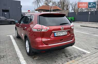 Внедорожник / Кроссовер Nissan Rogue 2015 в 