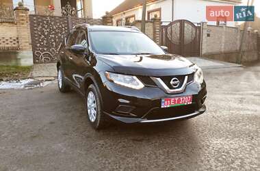 Позашляховик / Кросовер Nissan Rogue 2016 в Дубні