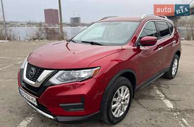 Внедорожник / Кроссовер Nissan Rogue 2018 в Киеве