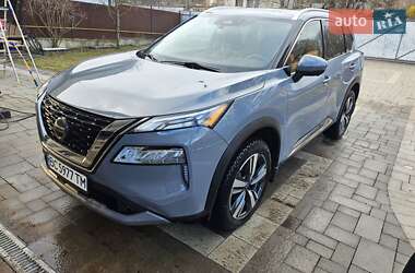 Внедорожник / Кроссовер Nissan Rogue 2020 в 