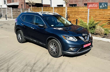 Позашляховик / Кросовер Nissan Rogue 2015 в Києві