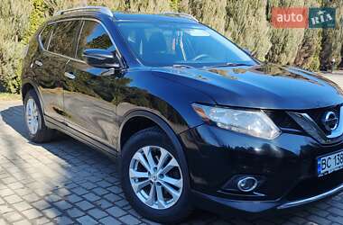 Позашляховик / Кросовер Nissan Rogue 2016 в 