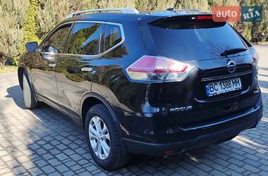 Позашляховик / Кросовер Nissan Rogue 2016 в 