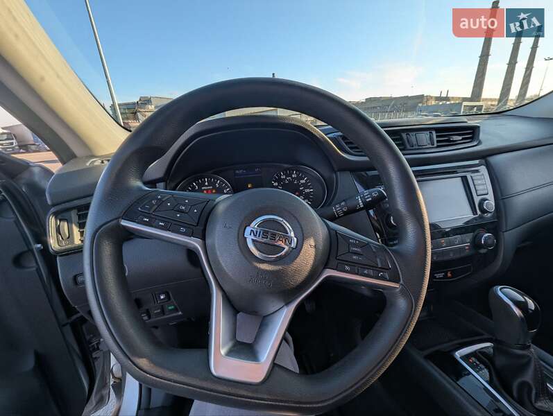 Внедорожник / Кроссовер Nissan Rogue 2018 в Днепре