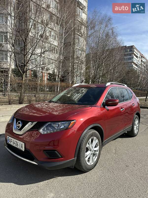 Позашляховик / Кросовер Nissan Rogue 2015 в Запоріжжі